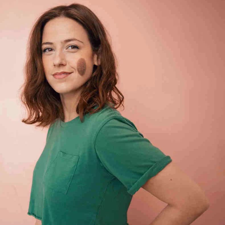 Chloe Radcliffe live at Comedy Connection Rhode Island